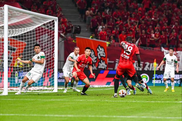 窗口期亚冠焦点战，广州队造点机会，底气十足，医务组通报恢复 -凯发国际